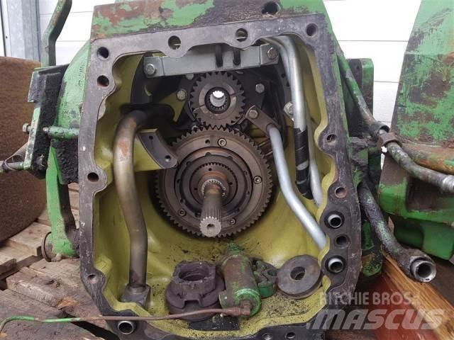 John Deere 2140 Vaihteisto