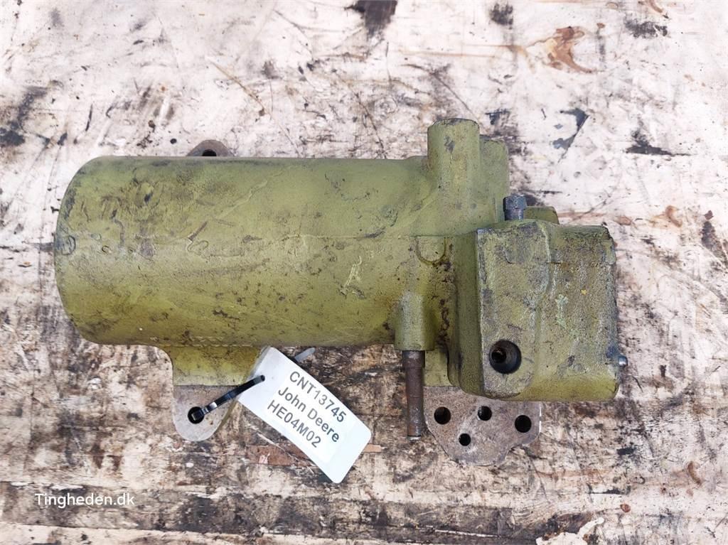 John Deere 2141 Hydrauliikka