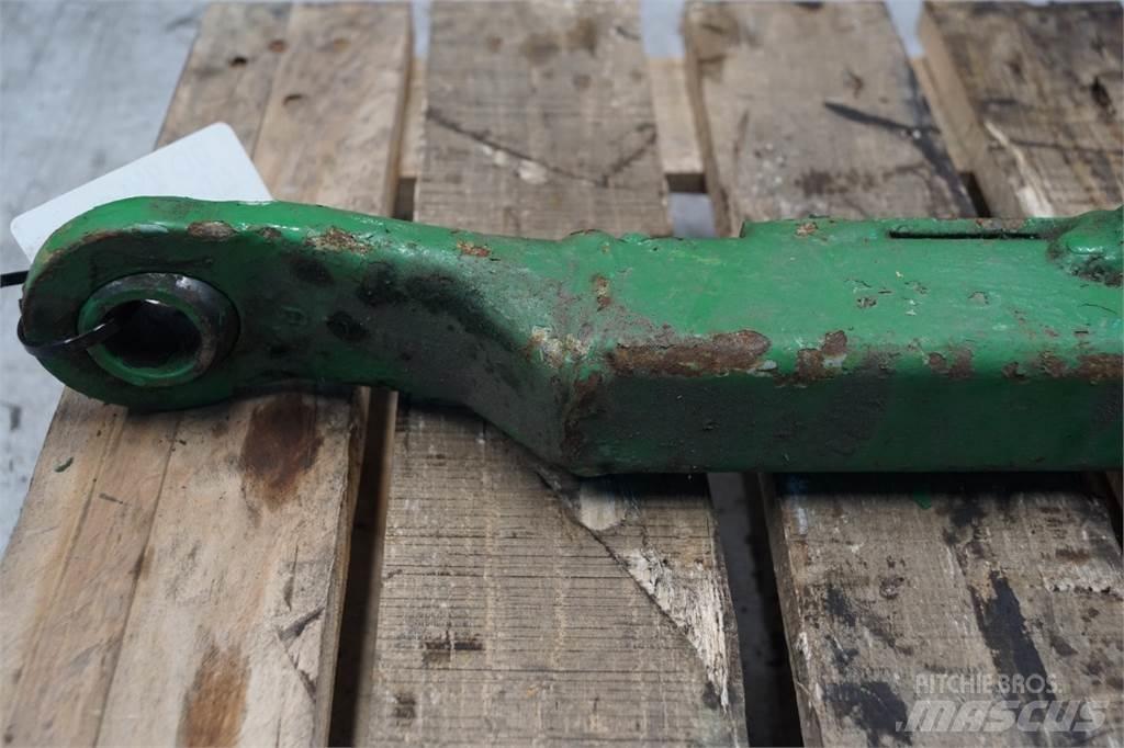 John Deere 2450 Lisävarusteet ja komponentit