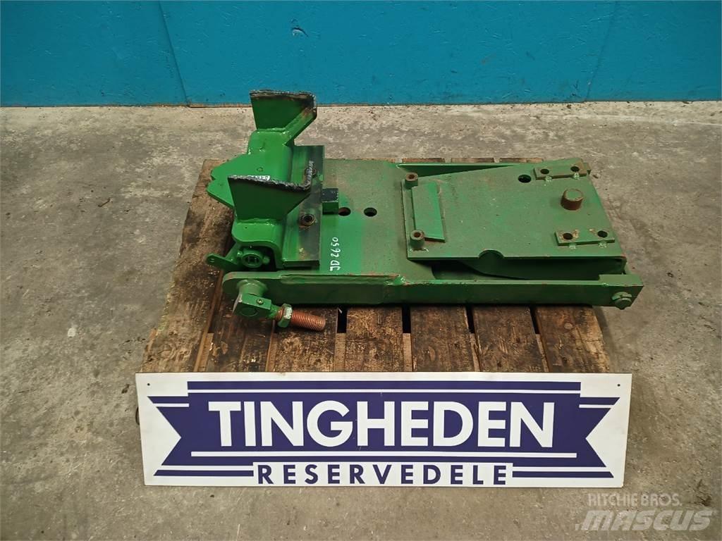 John Deere 2650 Lisävarusteet ja komponentit
