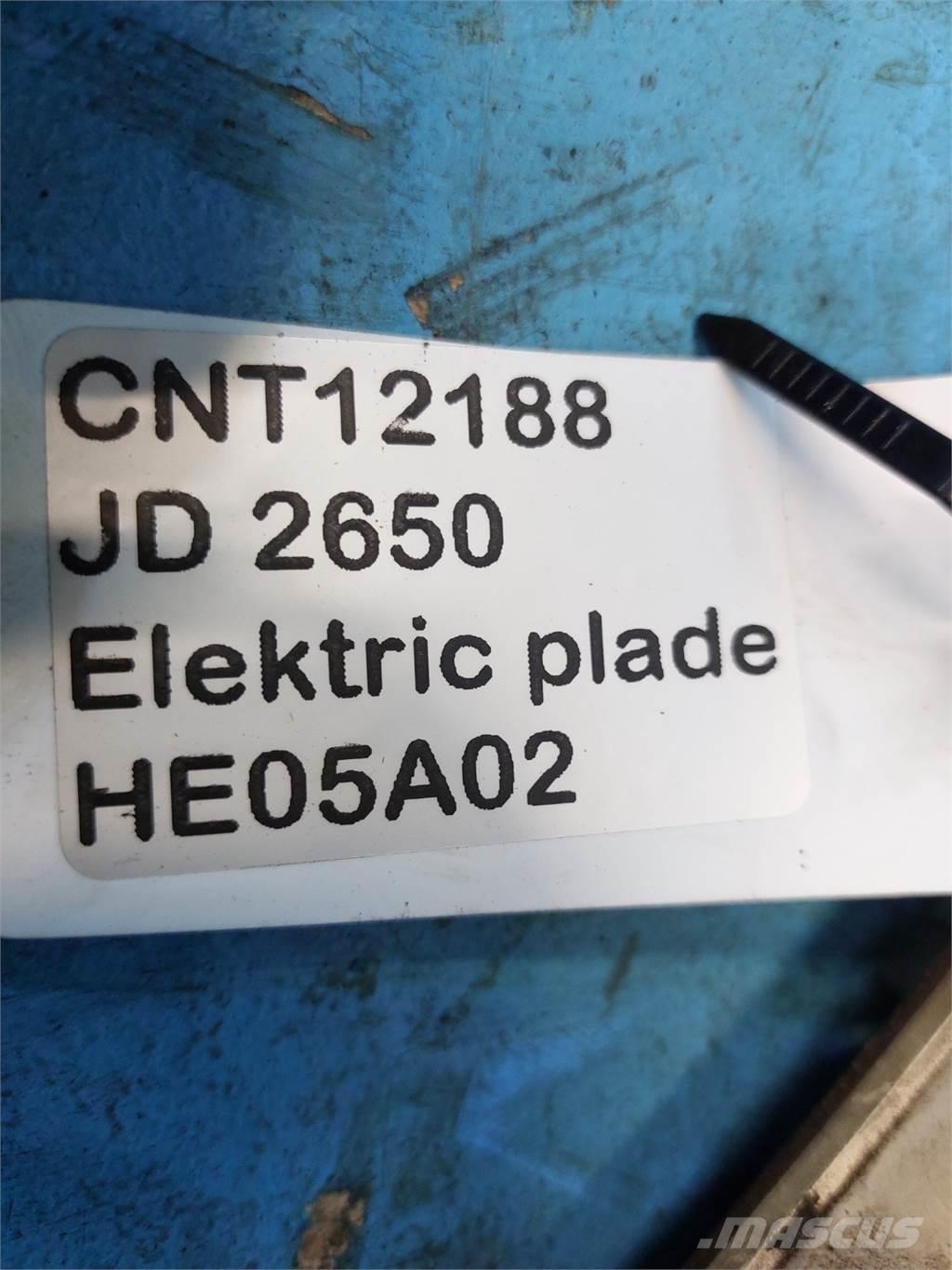 John Deere 2650 Ohjaamo ja sisusta