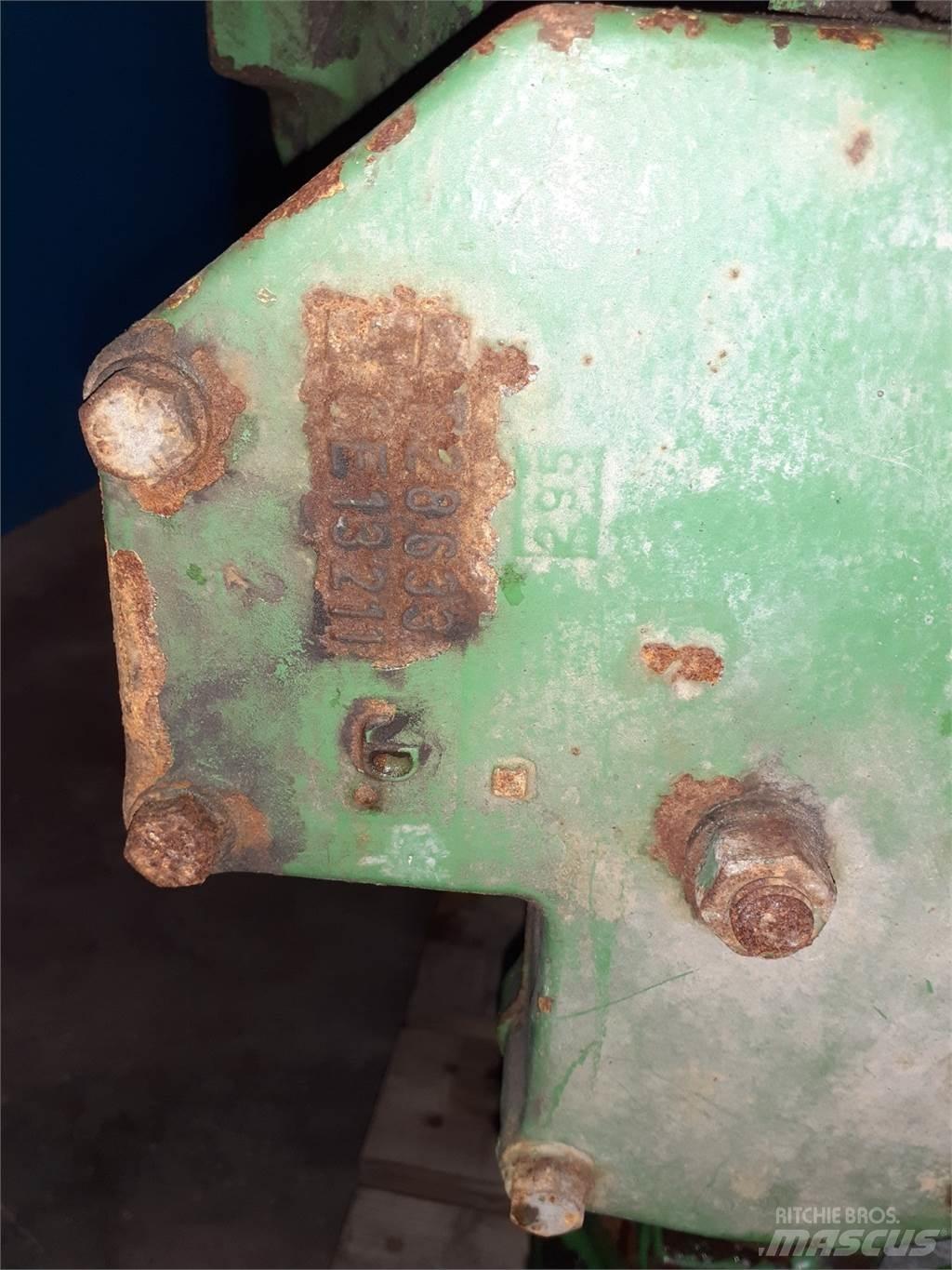 John Deere 2840 Vaihteisto