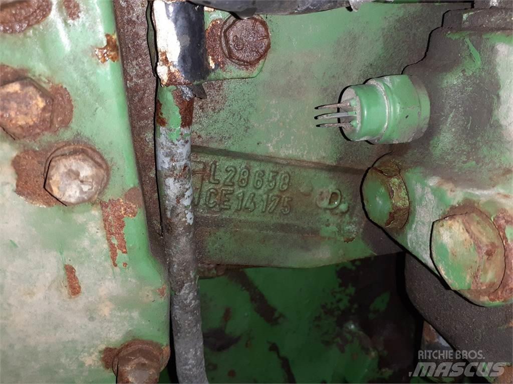 John Deere 2840 Vaihteisto