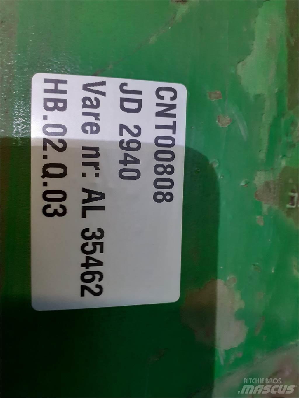 John Deere 2940 Lisävarusteet ja komponentit