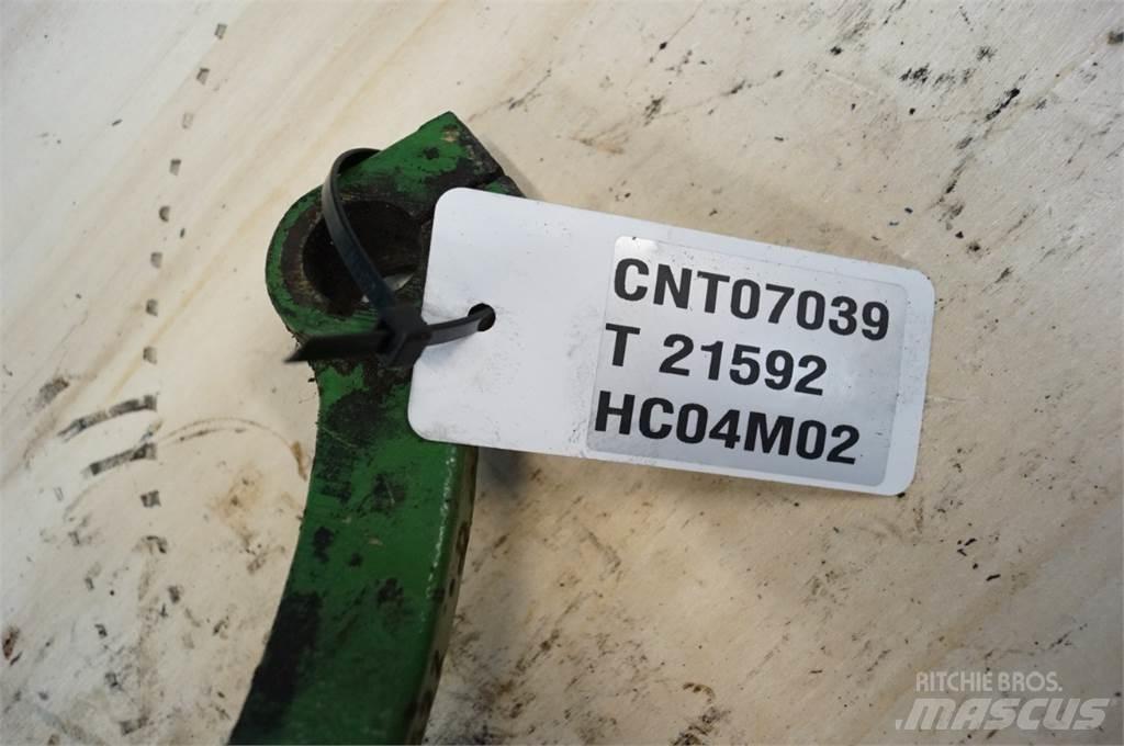 John Deere 302 Ohjaamo ja sisusta
