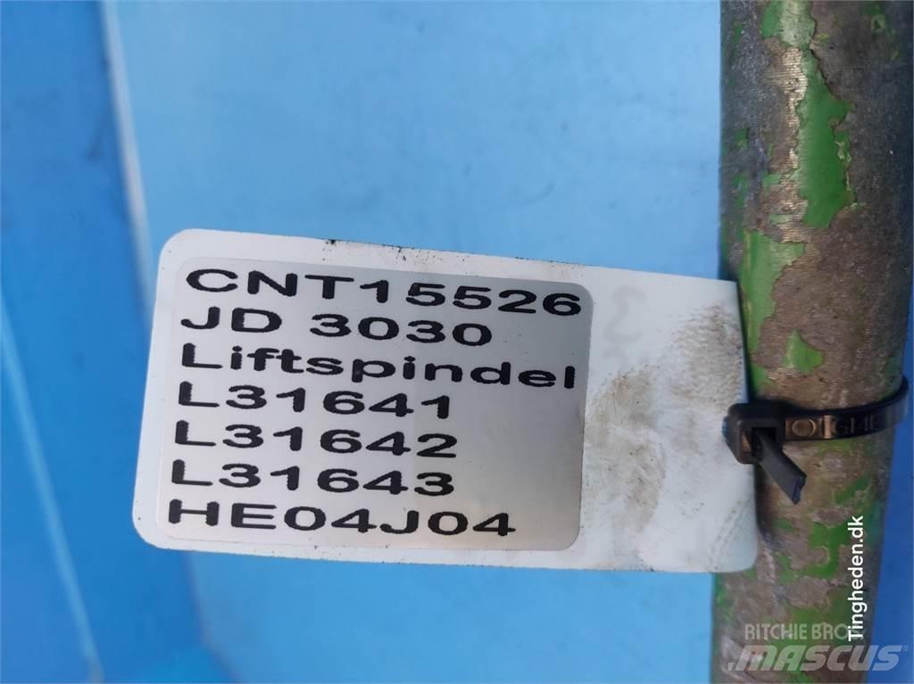 John Deere 3030 Lisävarusteet ja komponentit