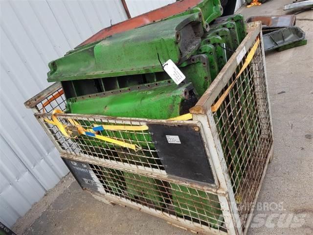 John Deere 3040 Moottorit