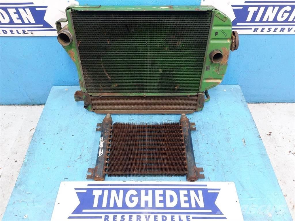 John Deere 3130 Jäähdyttimet