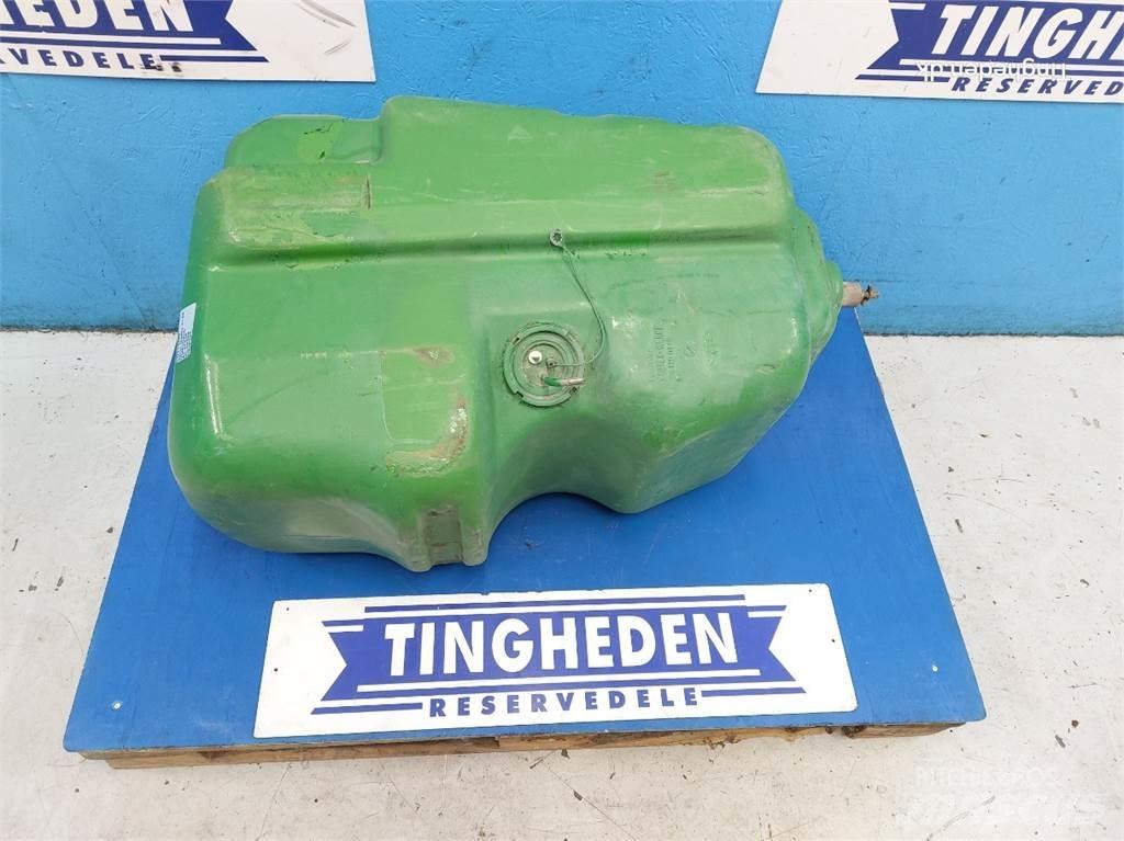 John Deere 3140 Lisävarusteet ja komponentit