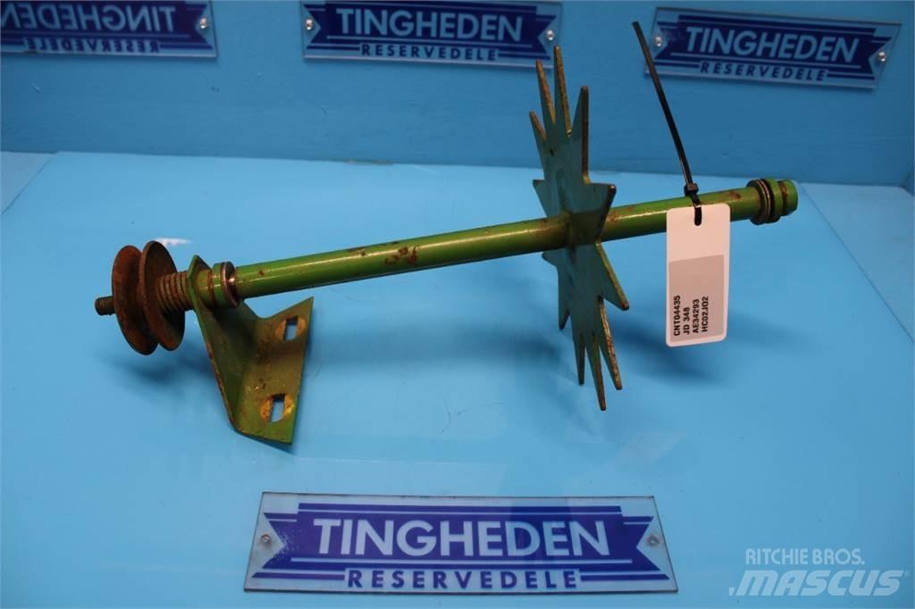 John Deere 348 Paalipihdit