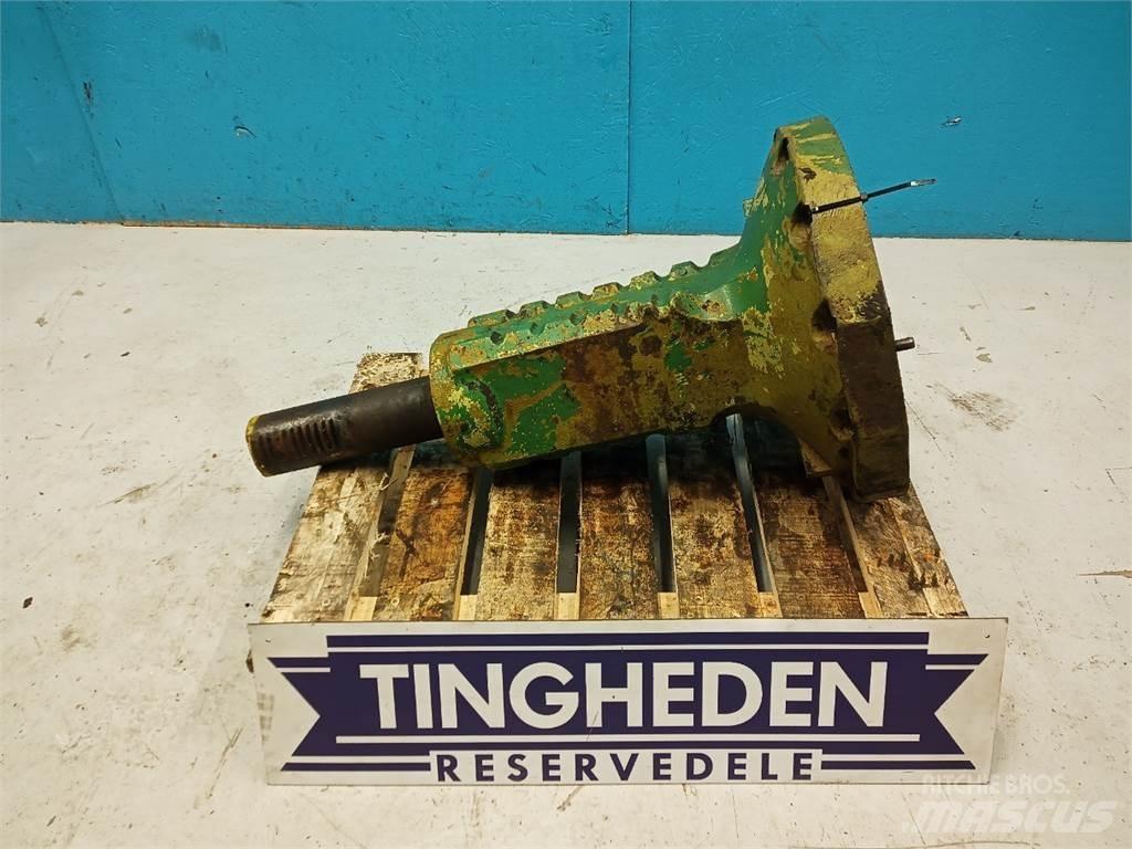 John Deere 4040 Lisävarusteet ja komponentit