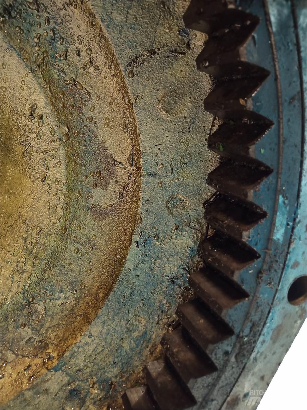 John Deere 4040 Lisävarusteet ja komponentit