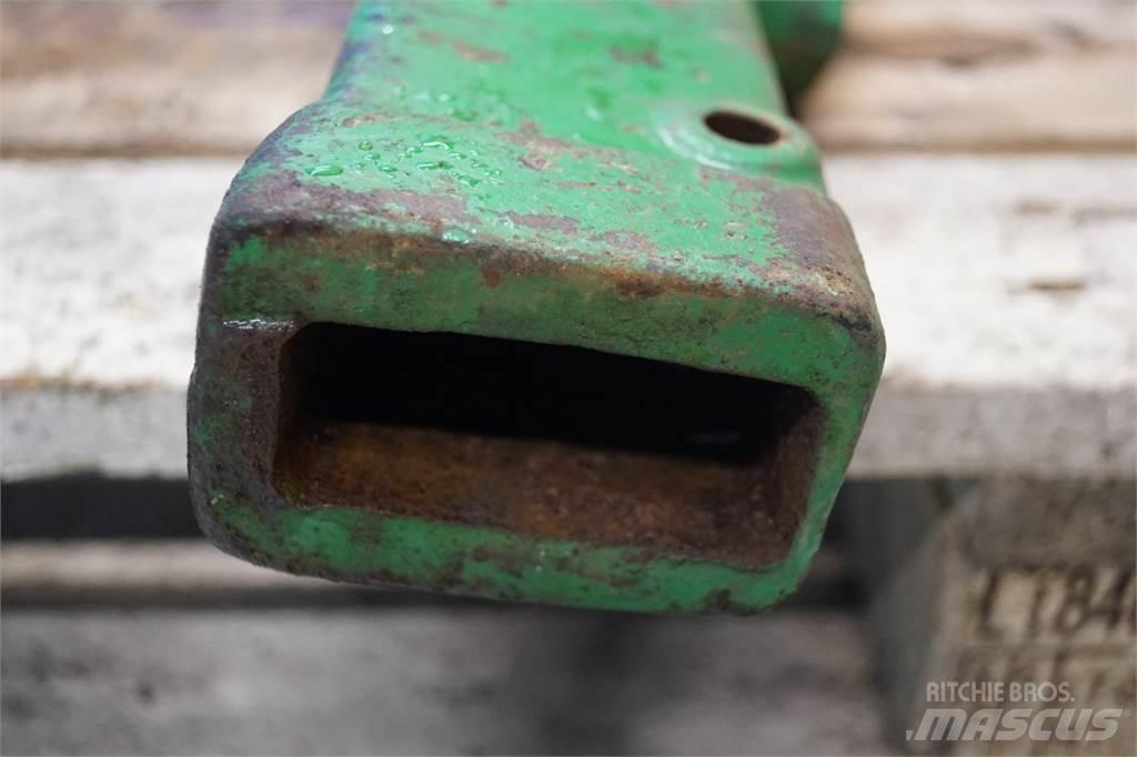 John Deere 4040 Lisävarusteet ja komponentit