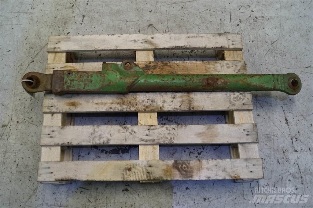 John Deere 4040 Lisävarusteet ja komponentit