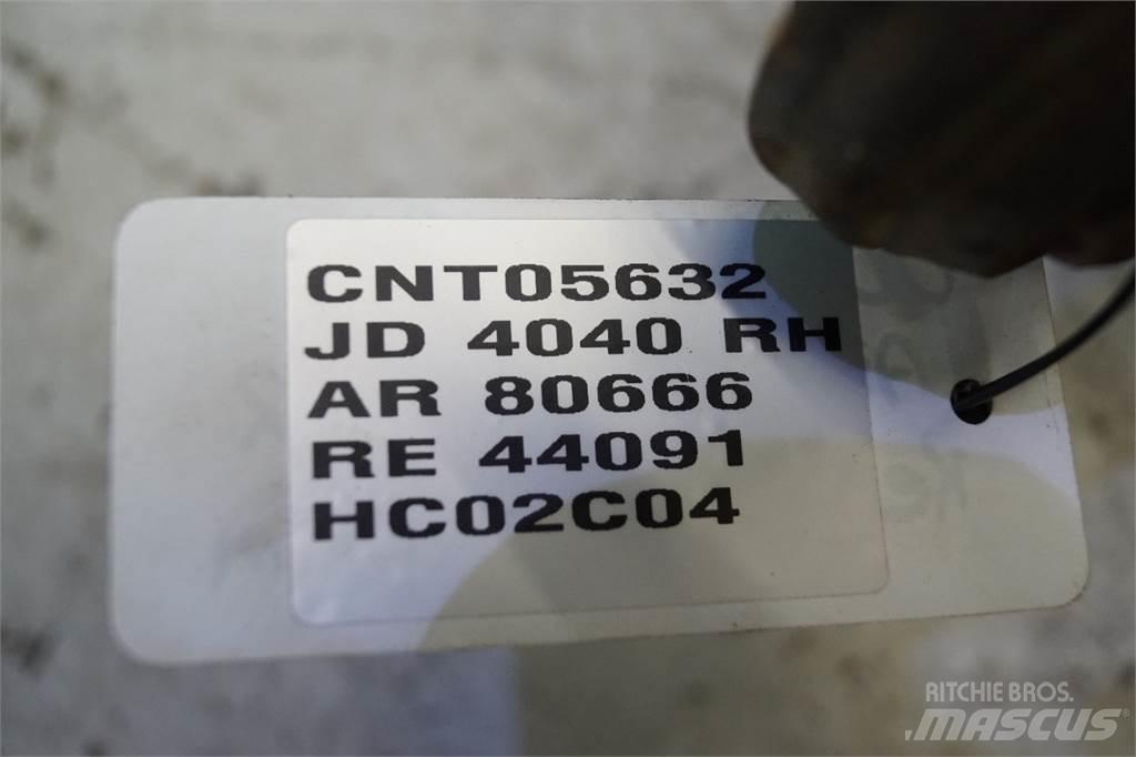 John Deere 4040 Lisävarusteet ja komponentit