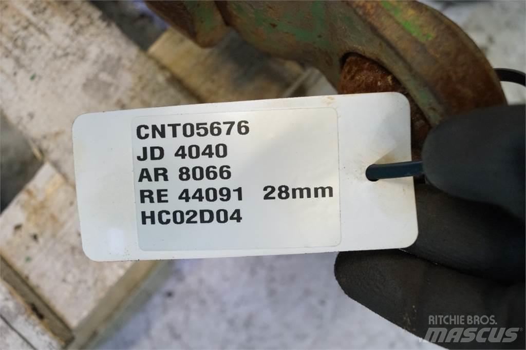 John Deere 4040 Lisävarusteet ja komponentit