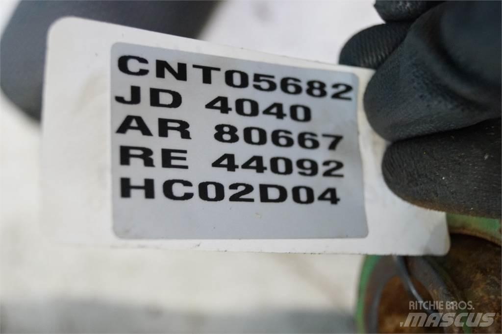 John Deere 4040 Lisävarusteet ja komponentit