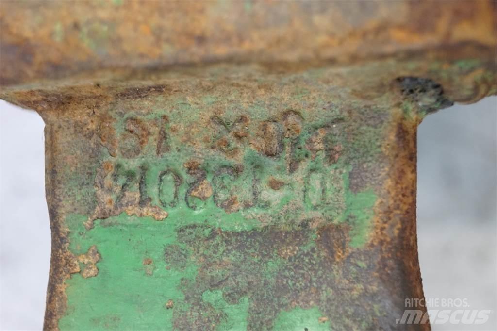 John Deere 4040 Lisävarusteet ja komponentit