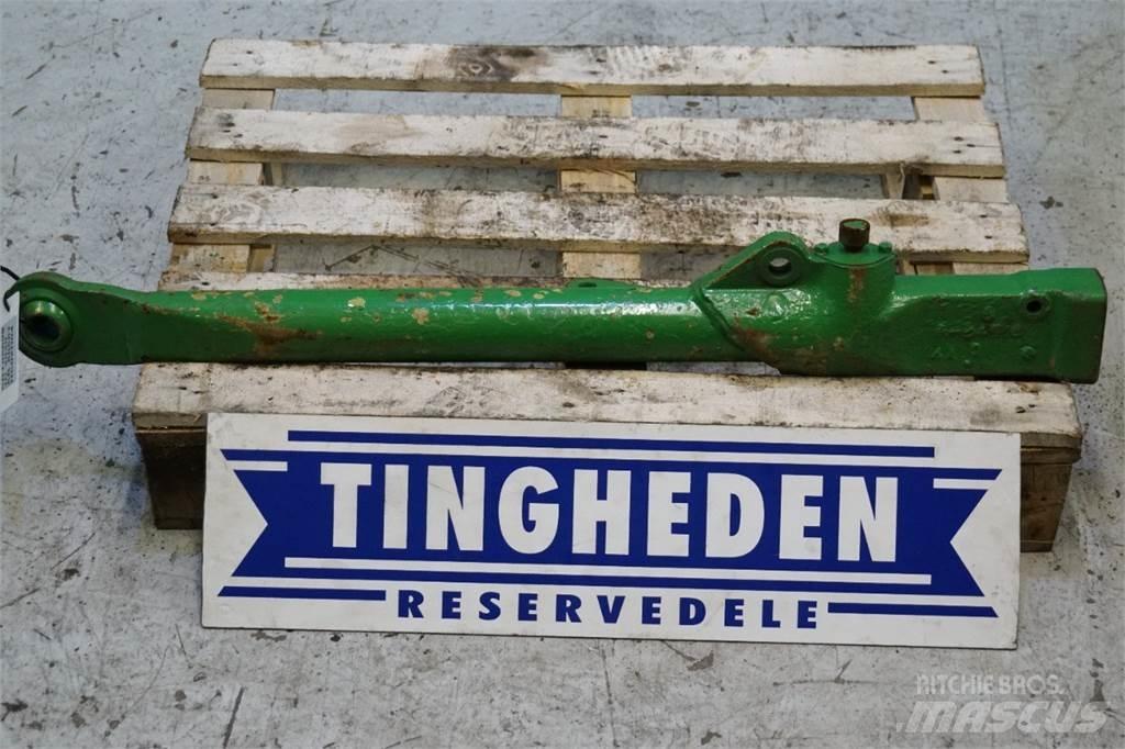 John Deere 4040 Lisävarusteet ja komponentit
