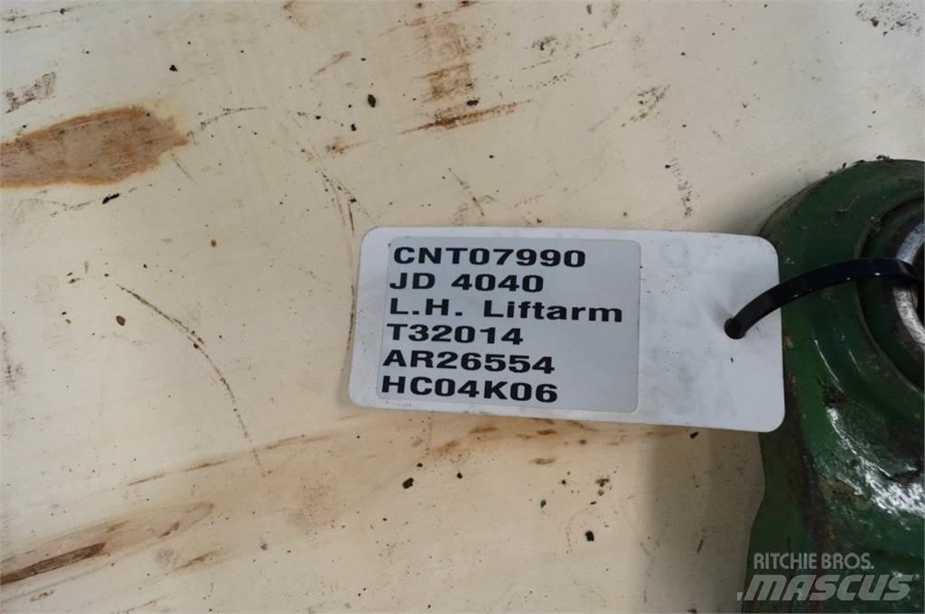 John Deere 4040 Moottorit