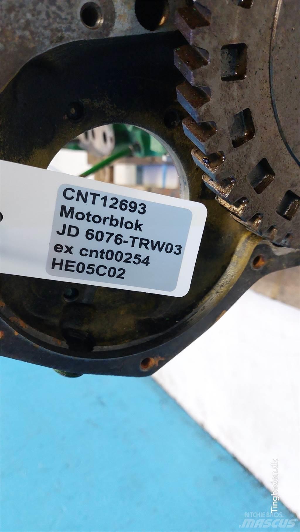 John Deere 4055 Moottorit