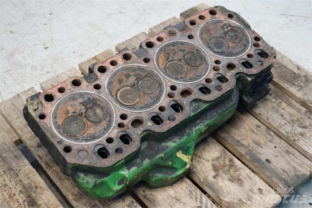 John Deere 4239 Moottorit