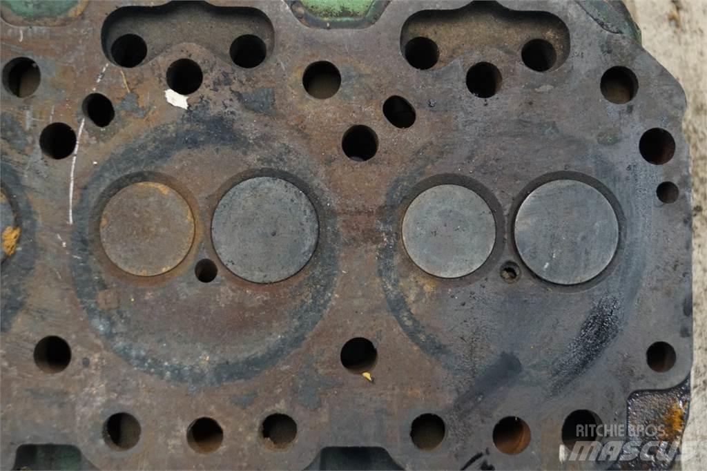 John Deere 4239 Moottorit