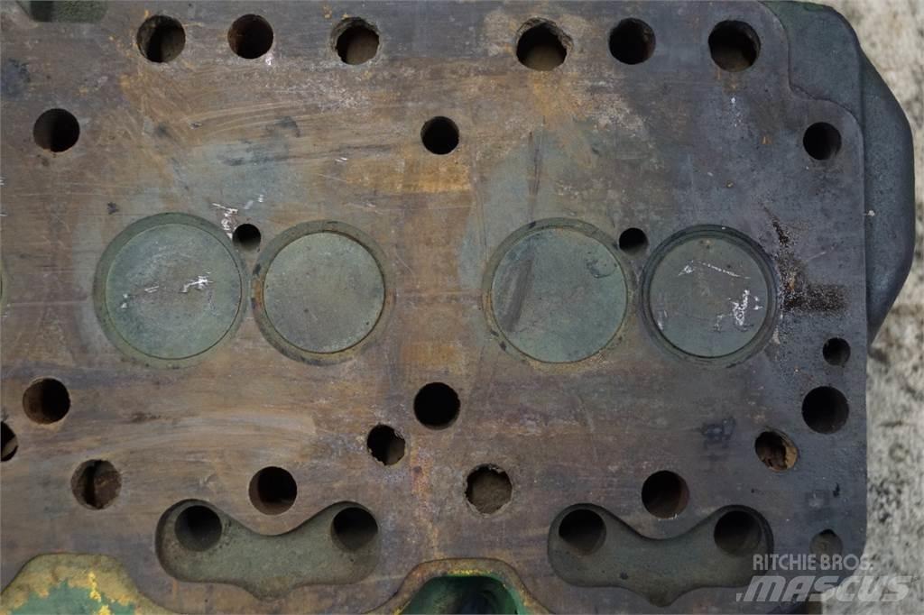 John Deere 4239 Moottorit
