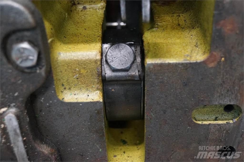 John Deere 4240 Lisävarusteet ja komponentit