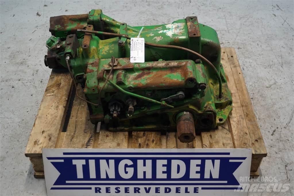 John Deere 4240 Lisävarusteet ja komponentit