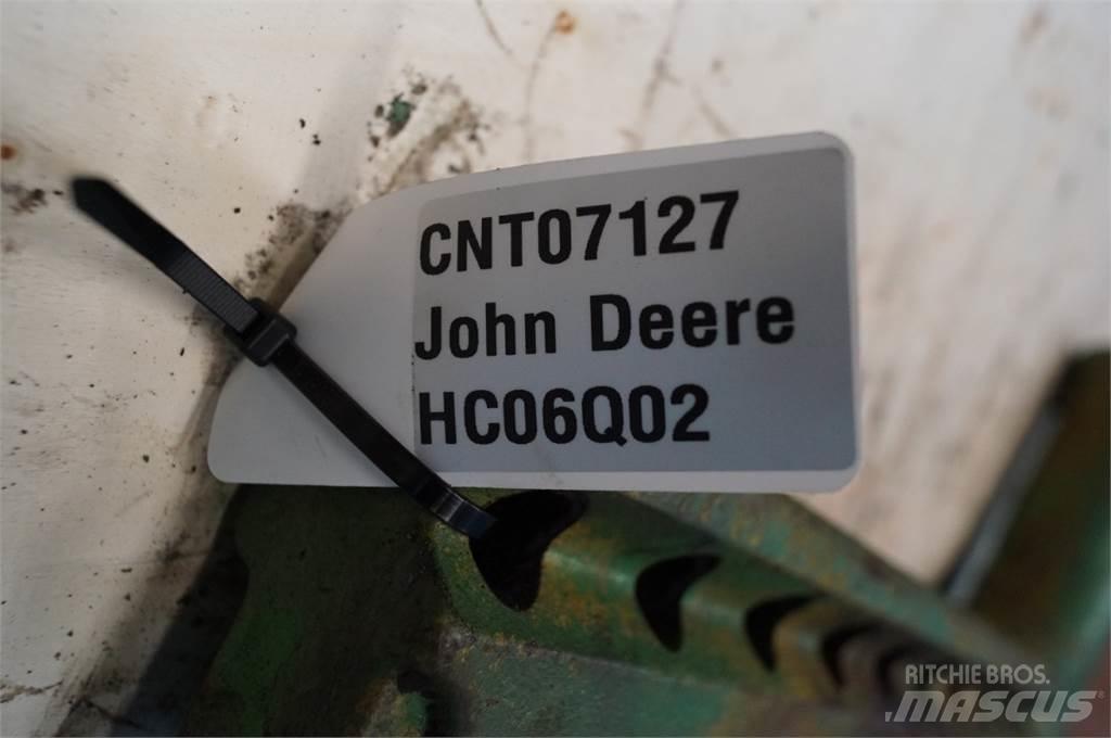 John Deere 4455 Lisävarusteet ja komponentit