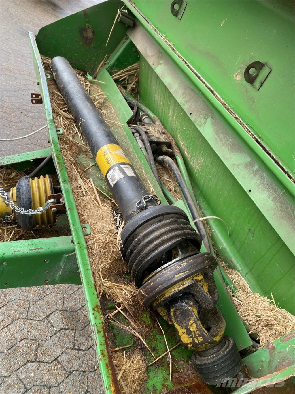 John Deere 550 Pyöröpaalaimet