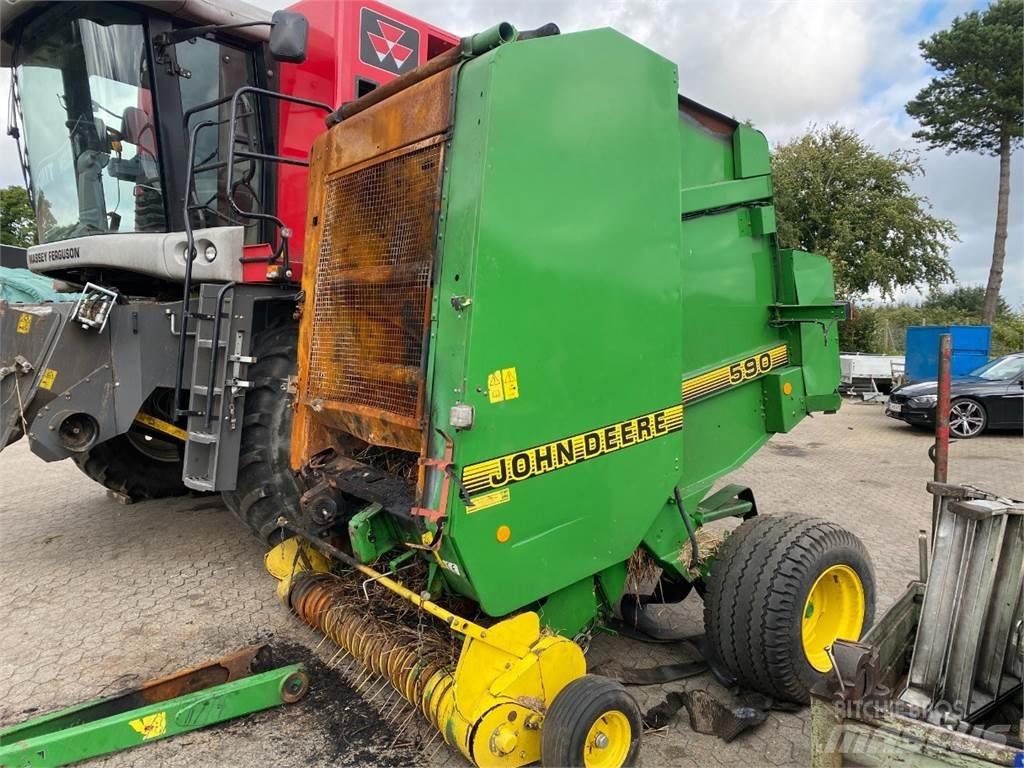 John Deere 590 Pyöröpaalaimet