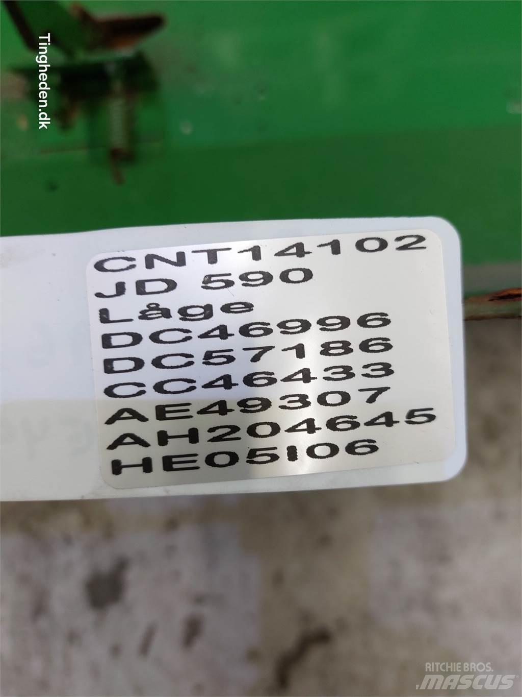 John Deere 590 Seulakauhat