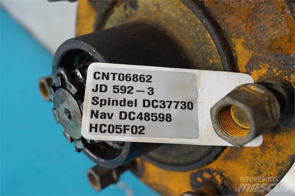 John Deere 592 Akselit