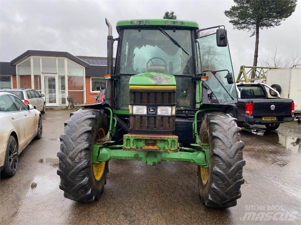 John Deere 6300 Traktorit