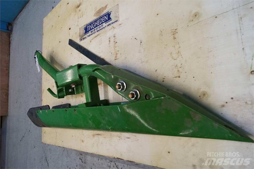 John Deere 630X Lisävarusteet ja komponentit