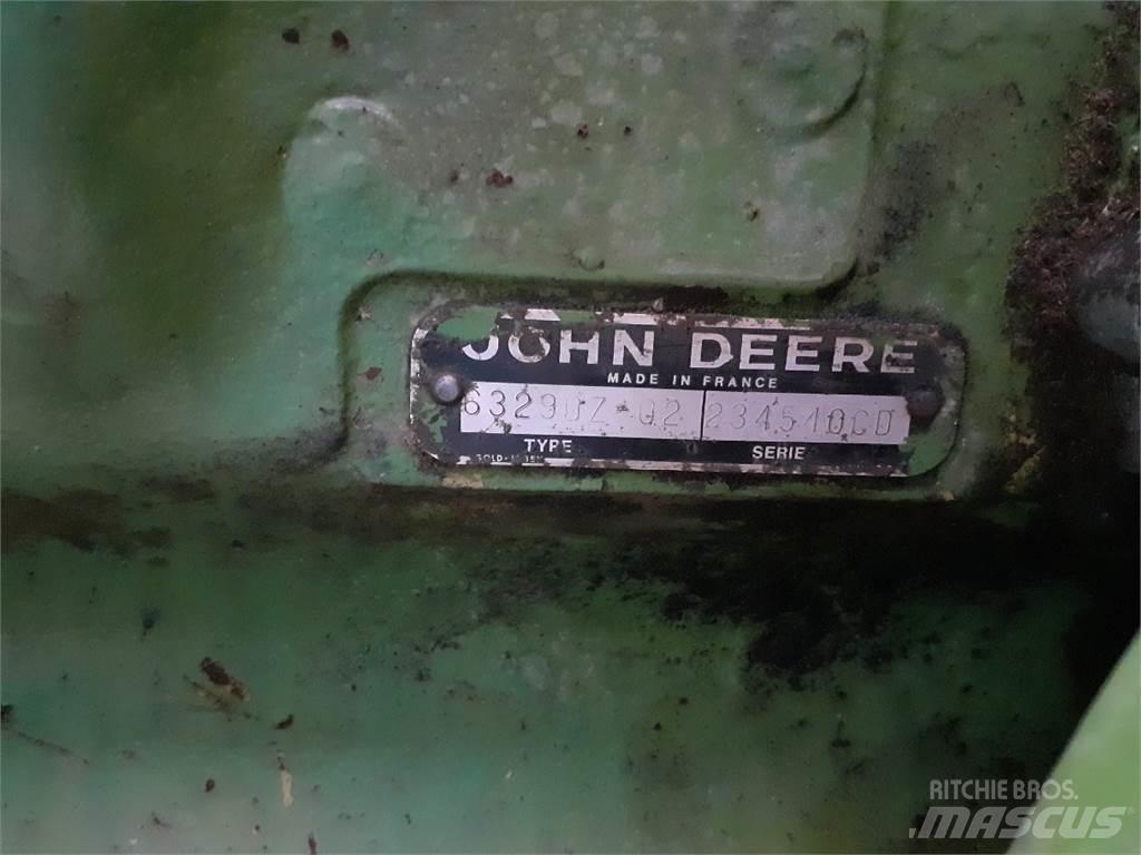 John Deere 6329 Moottorit