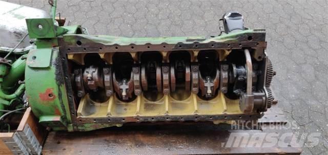 John Deere 6359T Moottorit