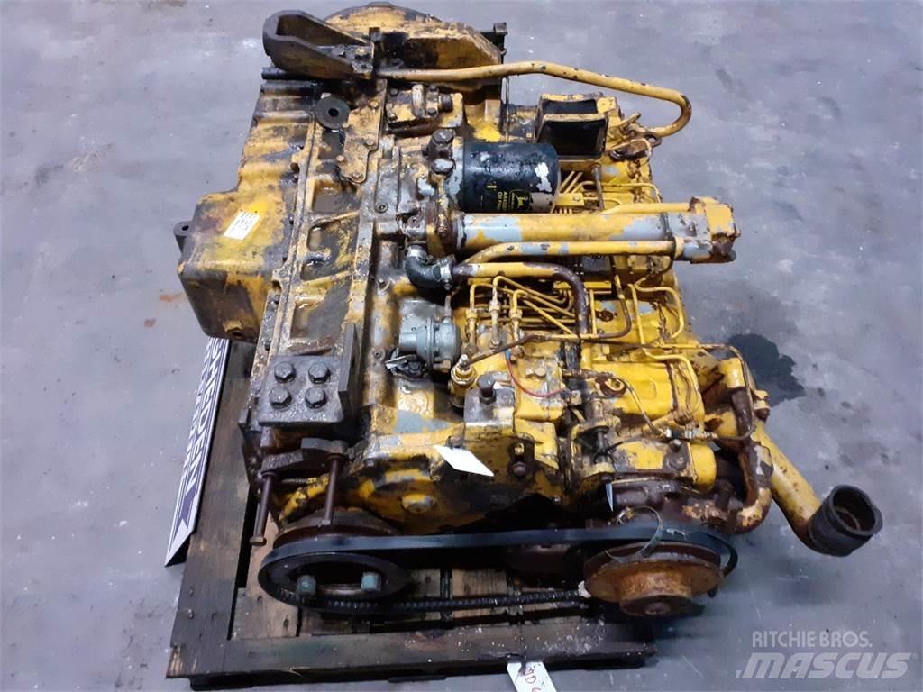 John Deere 644B Engines
