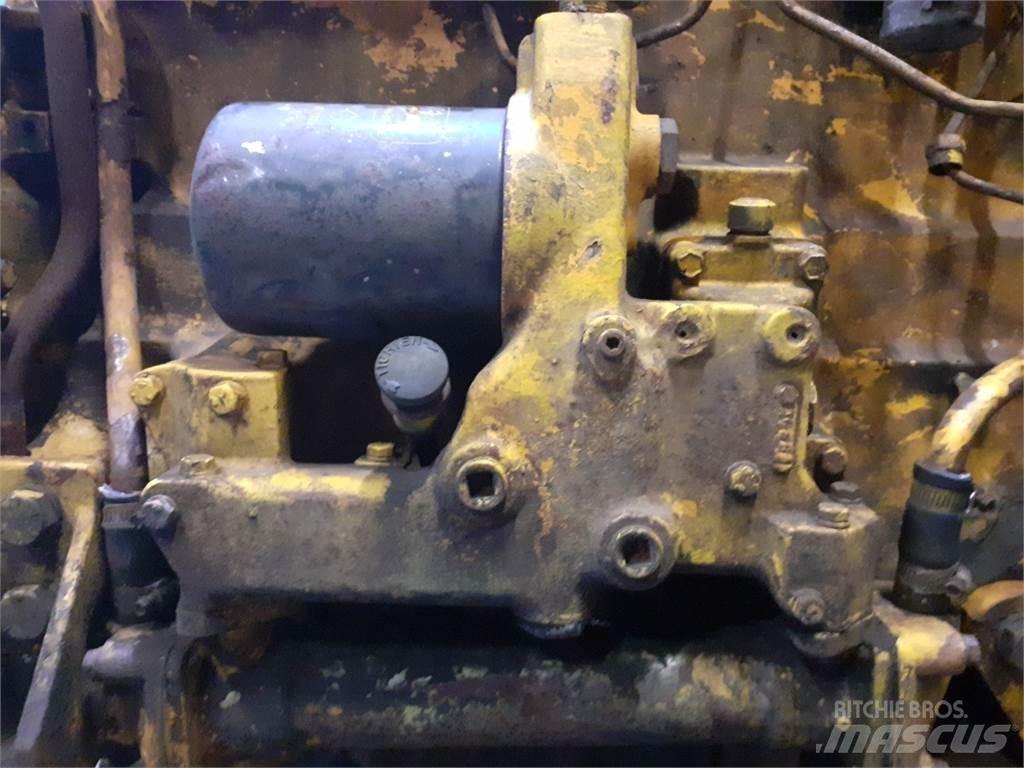 John Deere 644B Moottorit