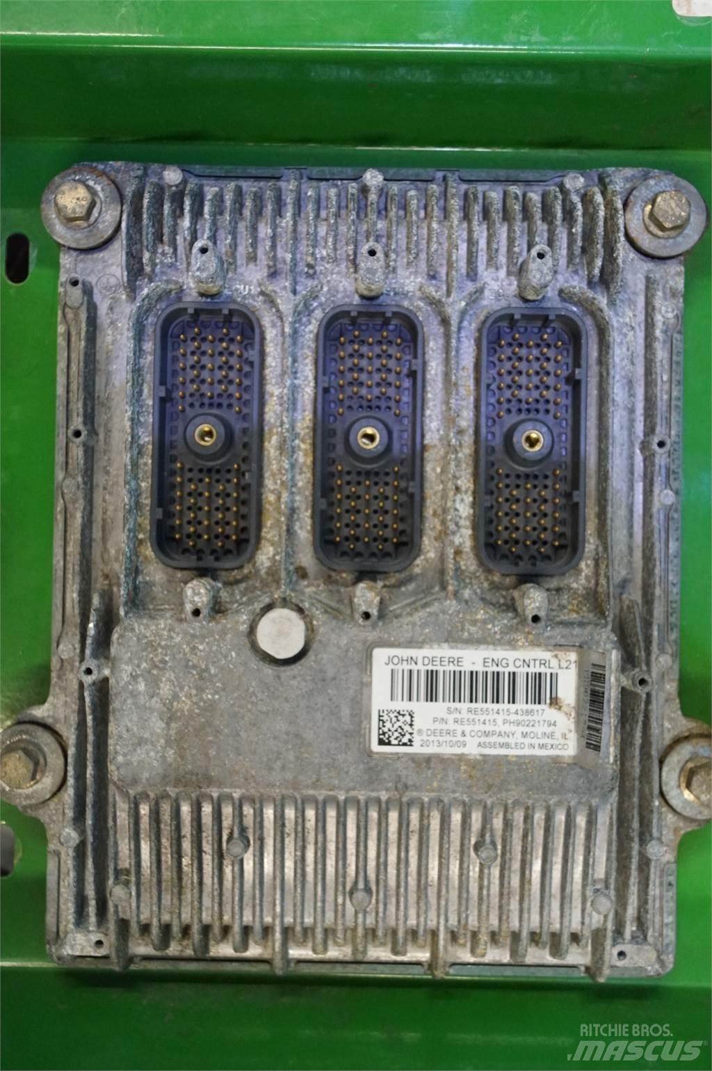John Deere 670S Sähkö ja elektroniikka