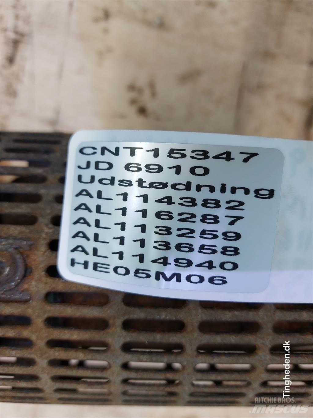 John Deere 6910 Moottorit