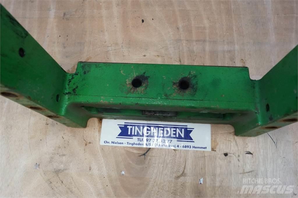 John Deere 7230R Lisävarusteet ja komponentit