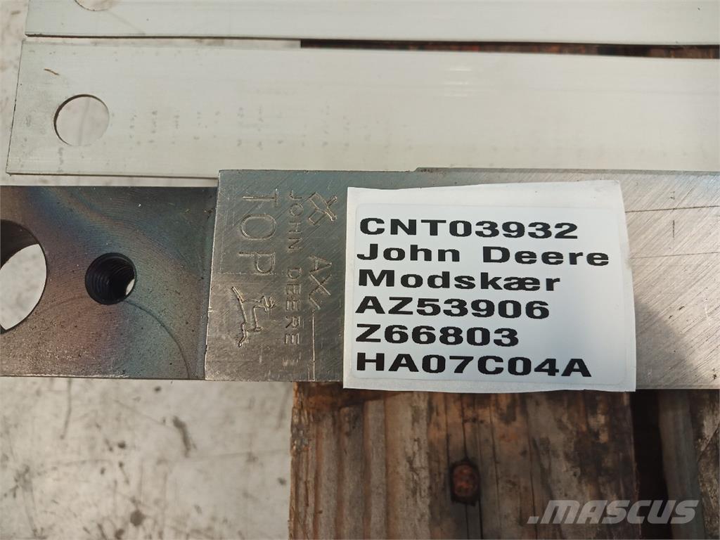 John Deere 7400 Heinä- ja tuorerehukoneiden tarvikkeet