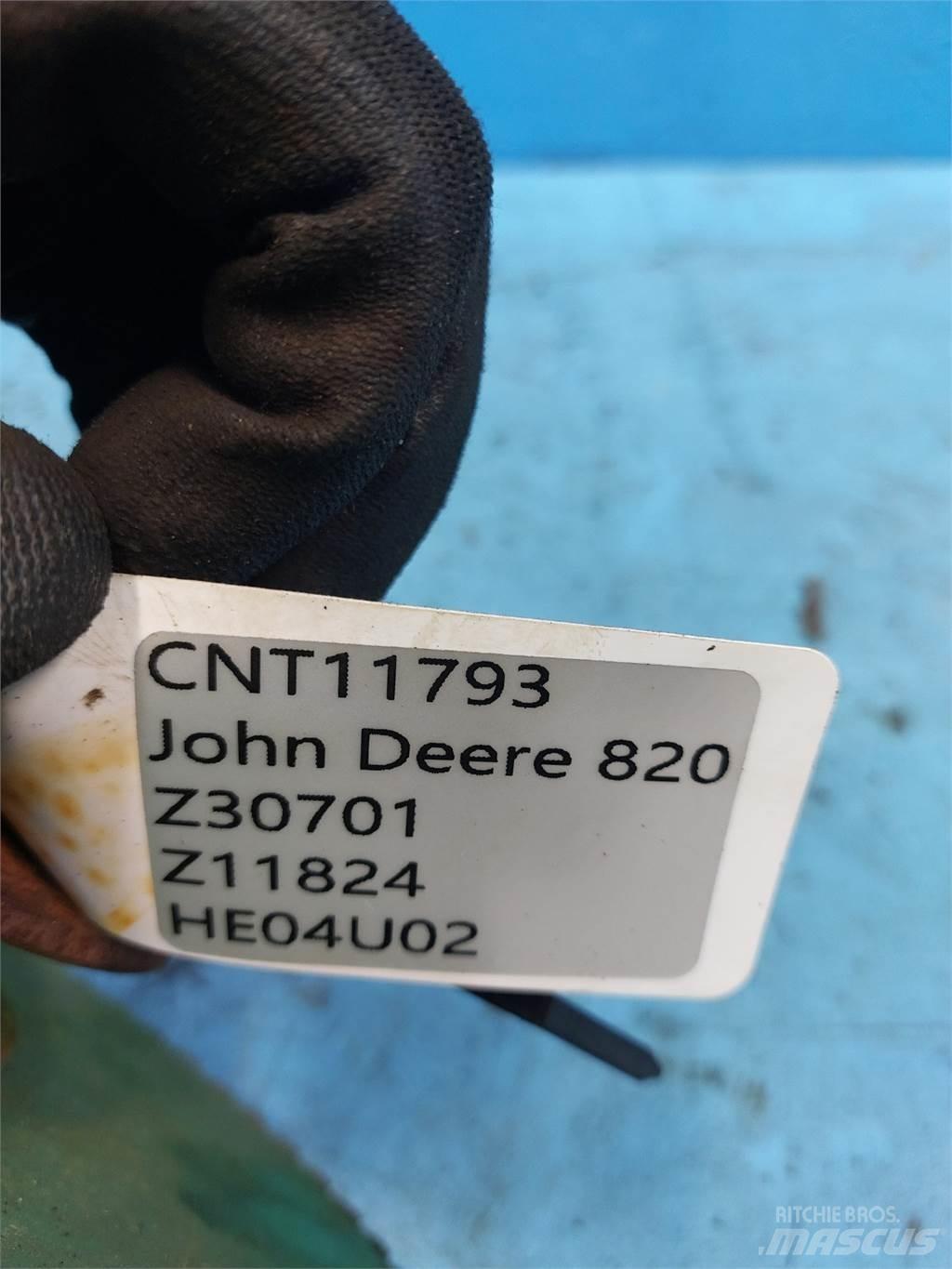 John Deere 820 Lisävarusteet ja komponentit