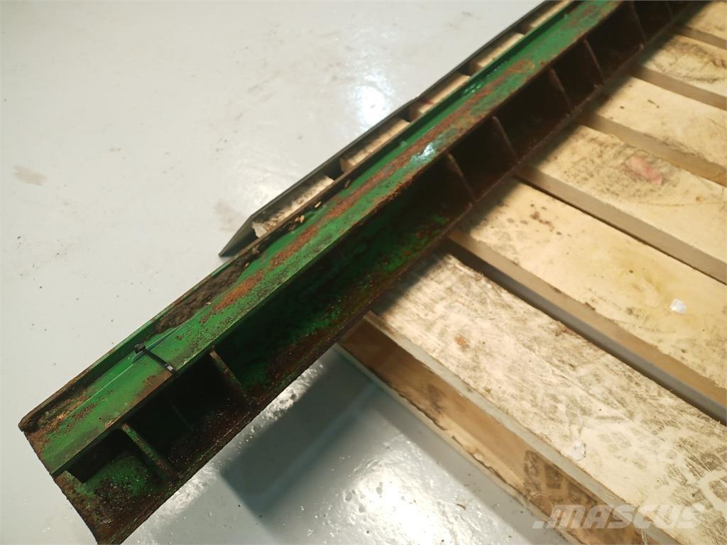 John Deere 9540 Lisävarusteet ja komponentit