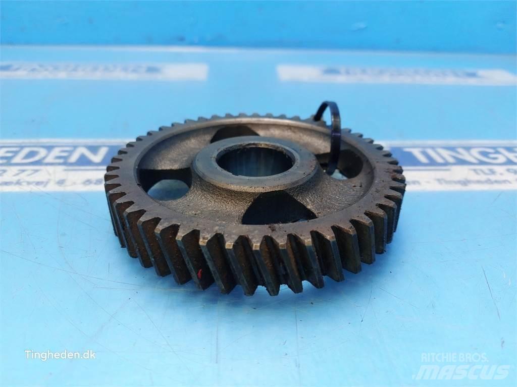 John Deere 955 Moottorit