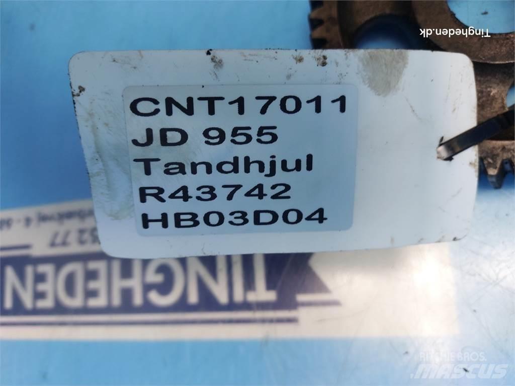 John Deere 955 Moottorit