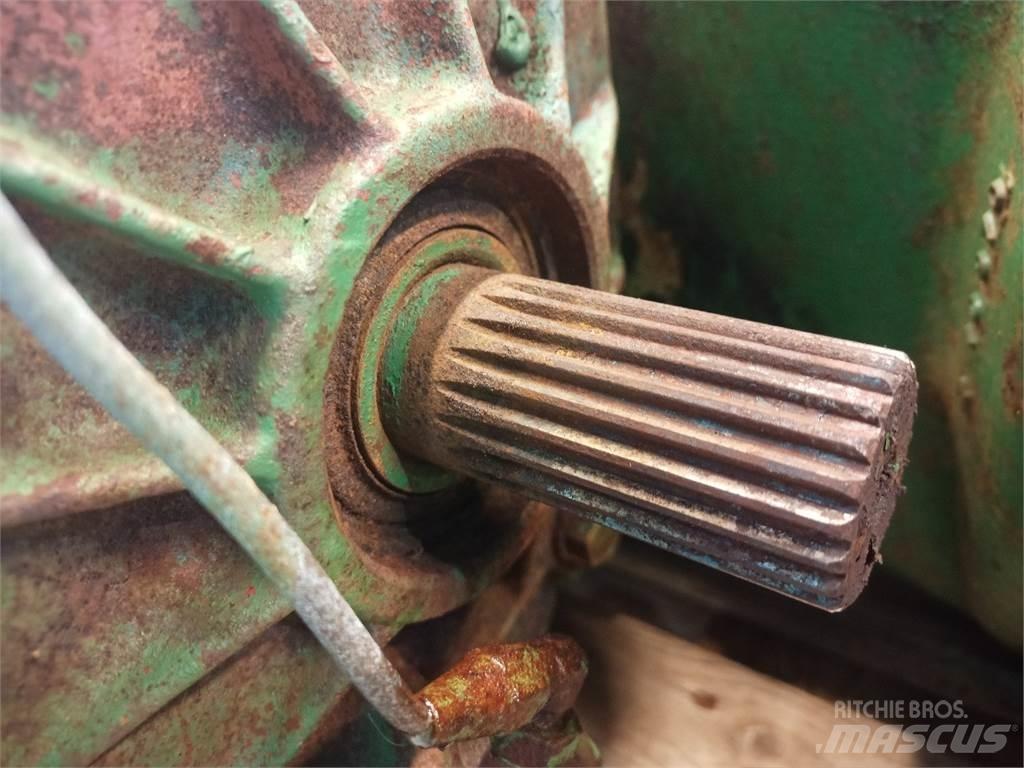 John Deere 965 Vaihteisto